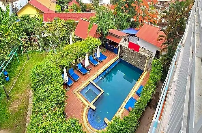 Hotel Blossoming Romduol Boutique