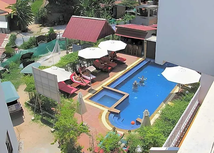 Hotel Blossoming Romduol Boutique