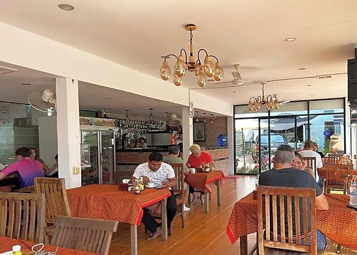 Hotel Blossoming Romduol Boutique