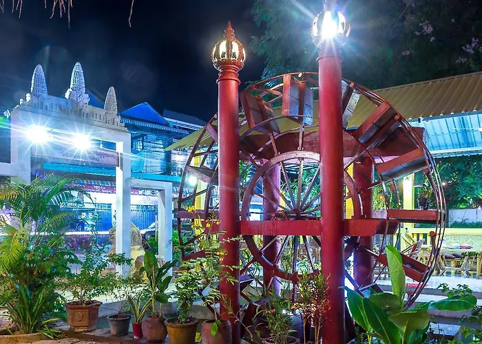 Blossoming Romduol Boutique Hotel